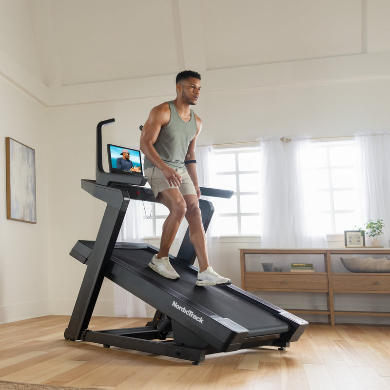 NordicTrack X16 Incline Trainer