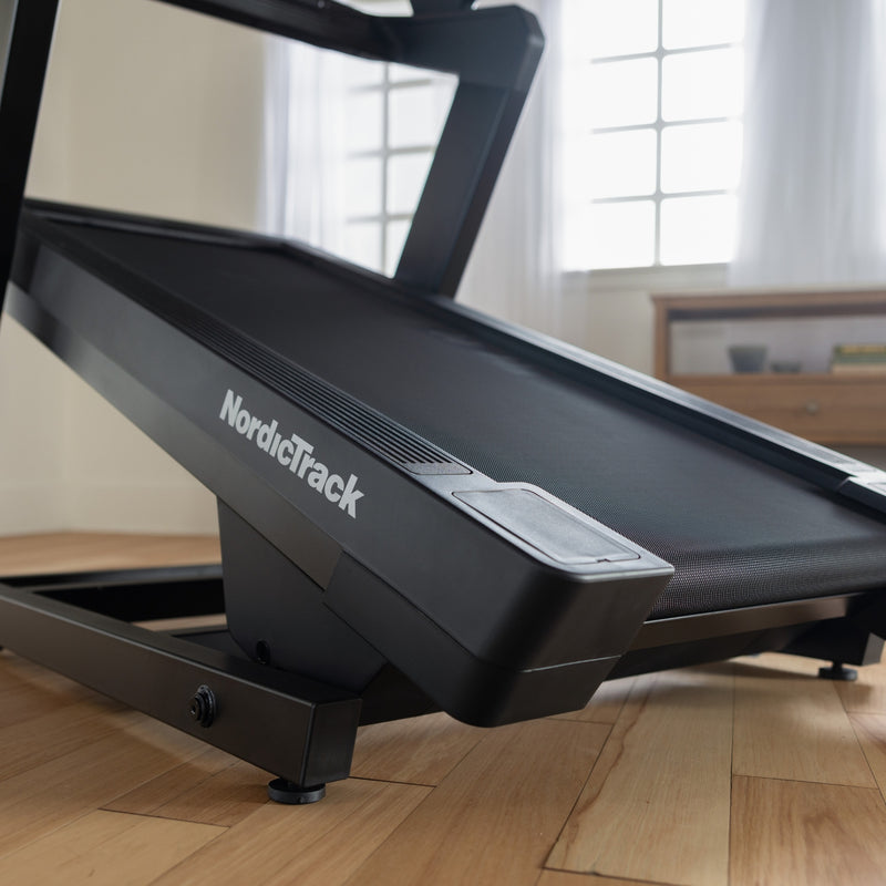 NordicTrack X16 Incline Trainer