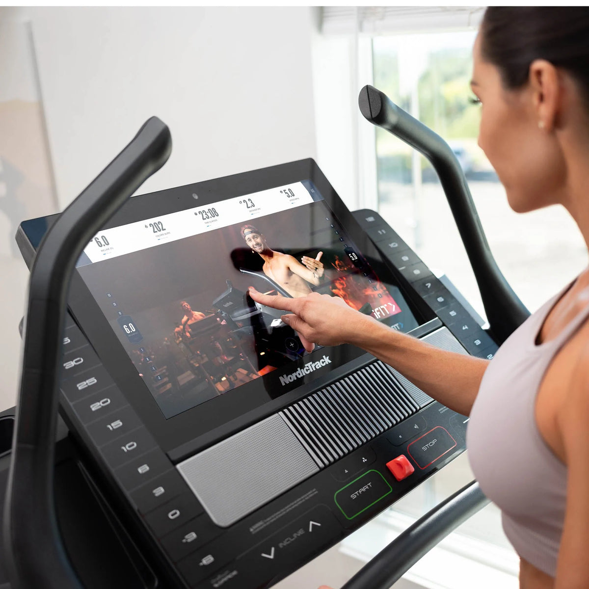 NordicTrack Commercial X22i Incline Treadmill